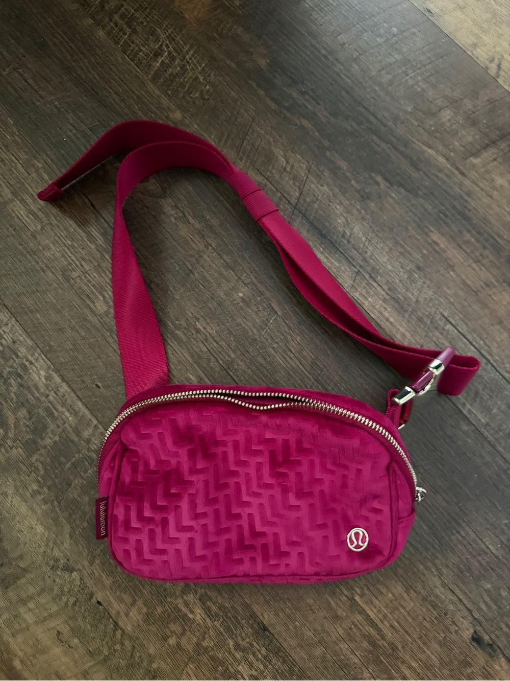 lululemon athletica Fuchsia Textured Crossbody Bag